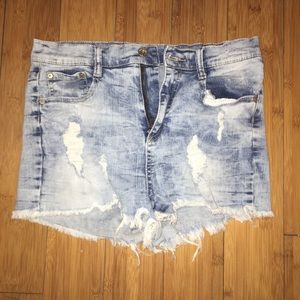 frayed & ripped jean high waisted shorts